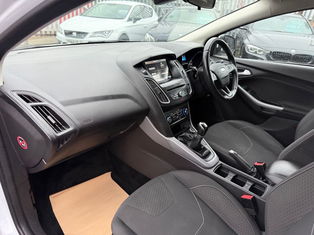 Used Ford Focus 2015 for sale - 77165980: Photo 11