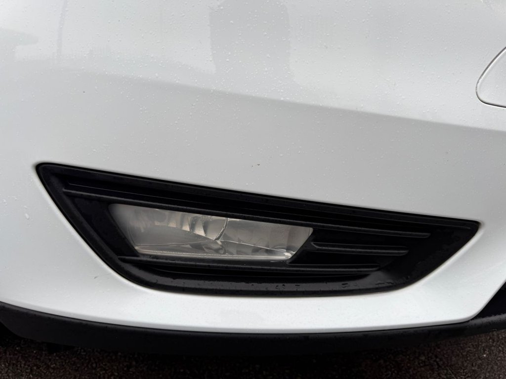 Used Ford Focus 2015 for sale - 77165980: Photo 22