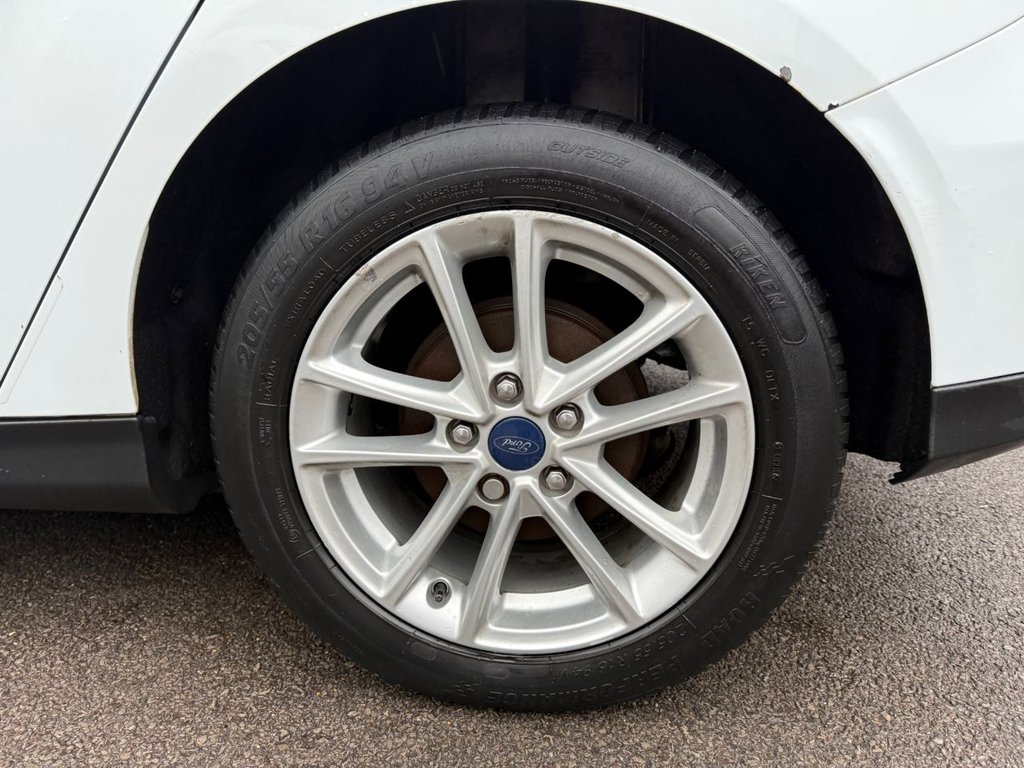 Used Ford Focus 2015 for sale - 77165980: Photo 27