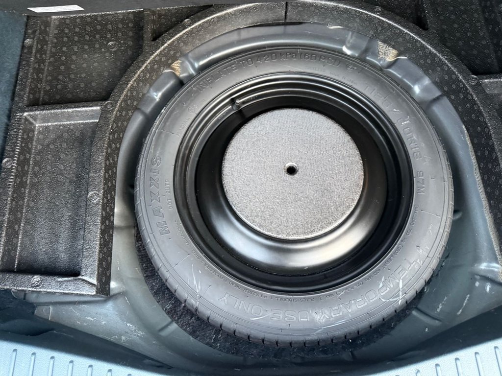 Used Ford C-Max 2012 for sale - 77642977: Photo 17