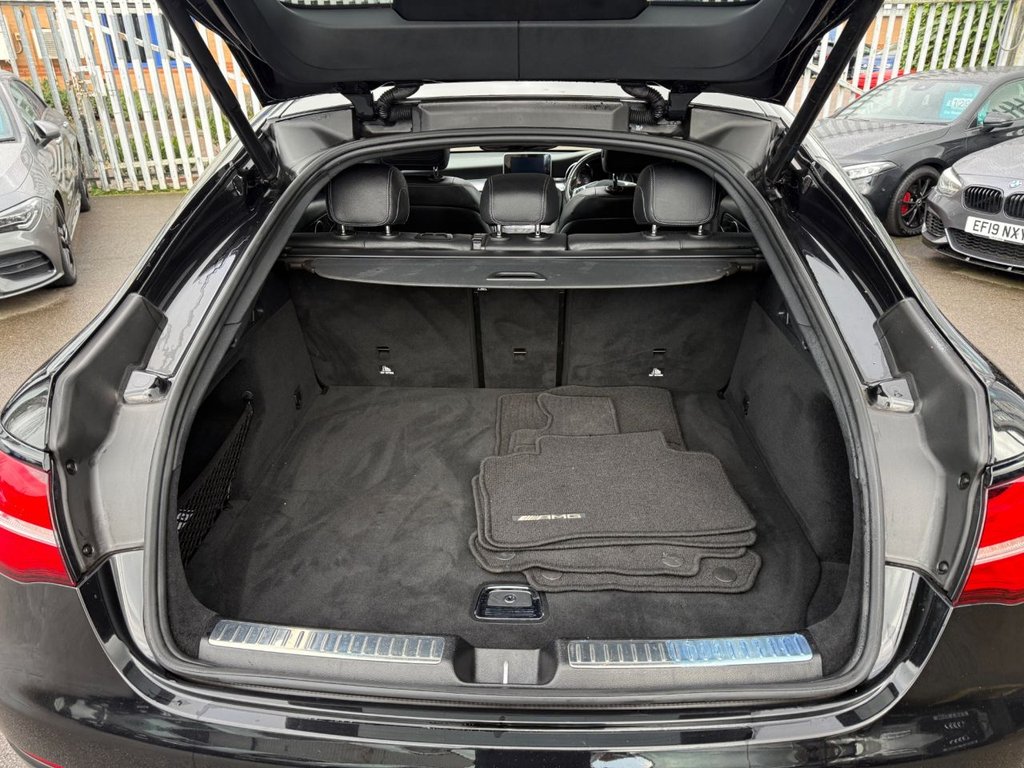 Used Mercedes-Benz GLC 2019 for sale - 77708815: Photo 17