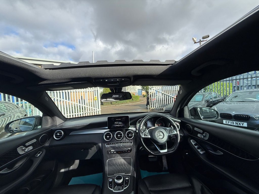 Used Mercedes-Benz GLC 2019 for sale - 77708815: Photo 2