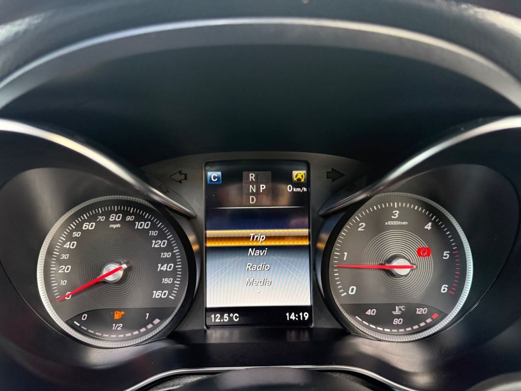 Used Mercedes-Benz GLC 2019 for sale - 77708815: Photo 49