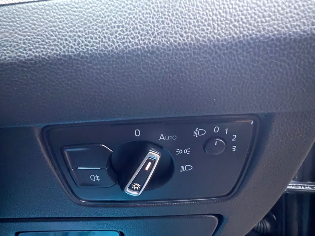 Used Volkswagen Passat 2015 for sale - 77408516: Photo 42