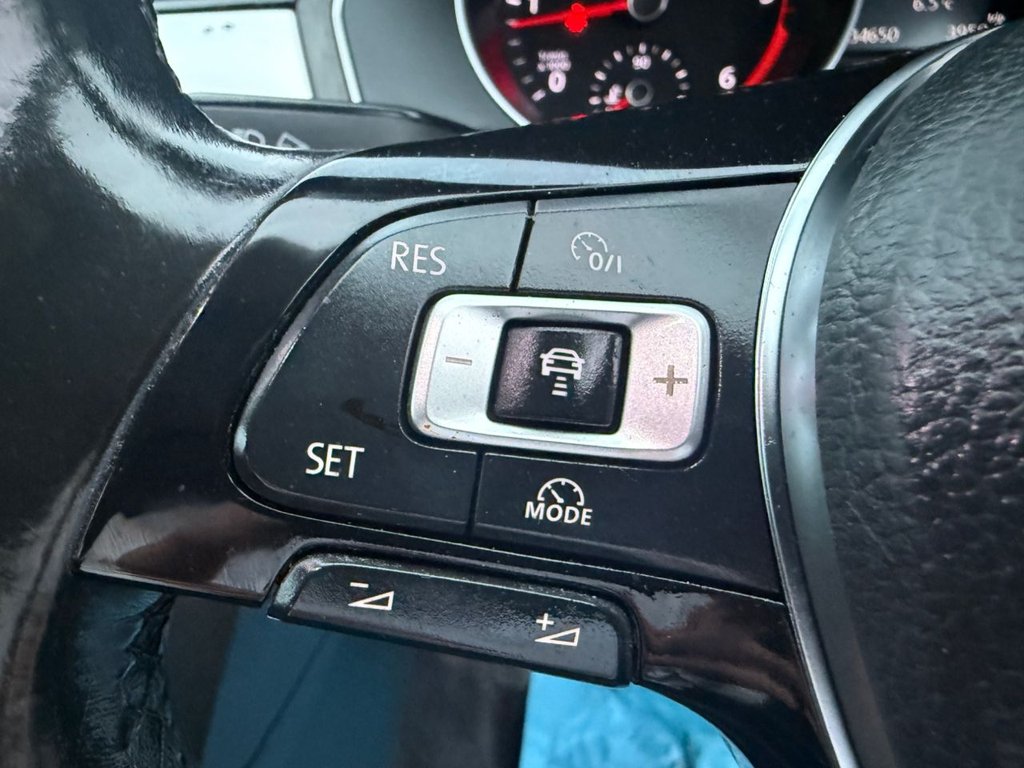 Used Volkswagen Passat 2015 for sale - 77408516: Photo 48