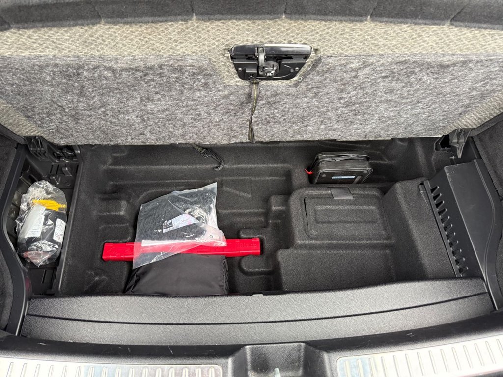 Used Mercedes-Benz GLC 2018 for sale - 77038308: Photo 22