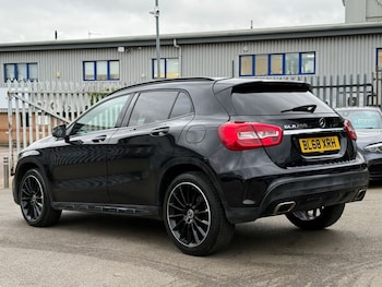 Used Mercedes-Benz GLA 2018 for sale - 77685286: Photo