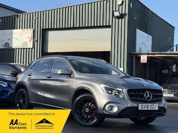 Mercedes-Benz - GLA