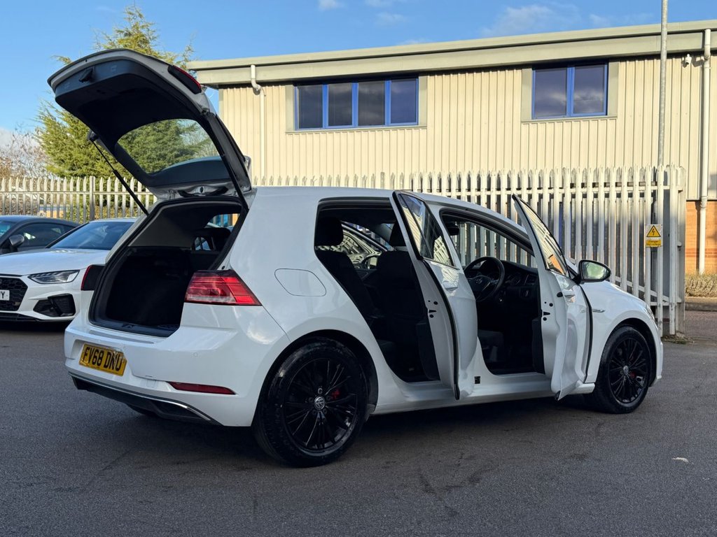 Used Volkswagen Golf 2018 for sale - 77048787: Photo 14