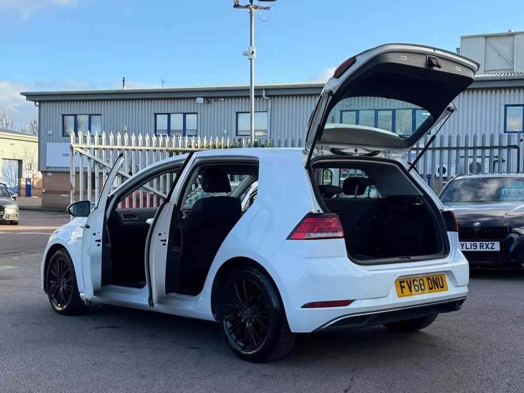 Used Volkswagen Golf 2018 for sale - 77048787: Photo 20