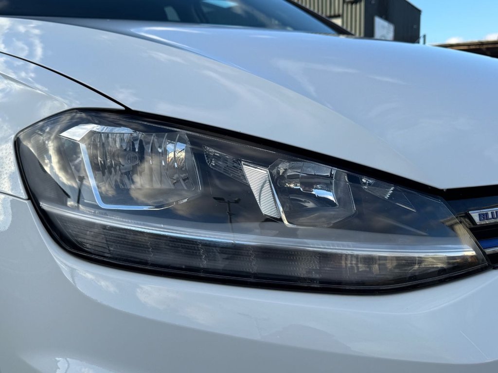 Used Volkswagen Golf 2018 for sale - 77048787: Photo 23