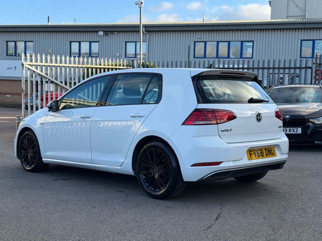 Used Volkswagen Golf 2018 for sale - 77048787: Photo 3