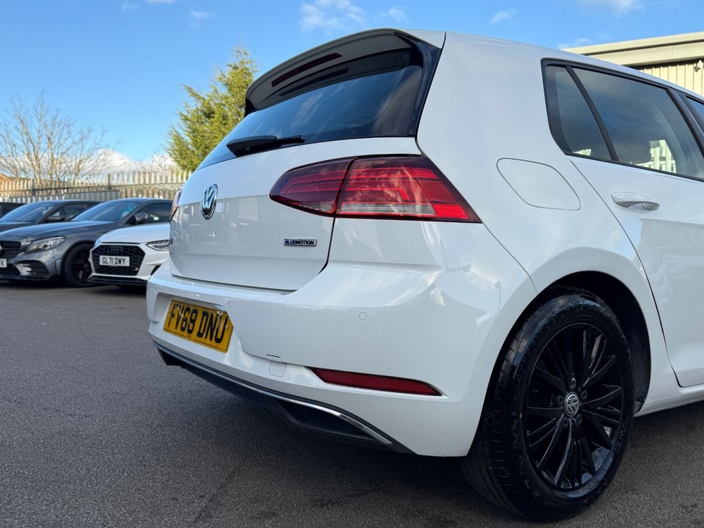 Used Volkswagen Golf 2018 for sale - 77048787: Photo 30