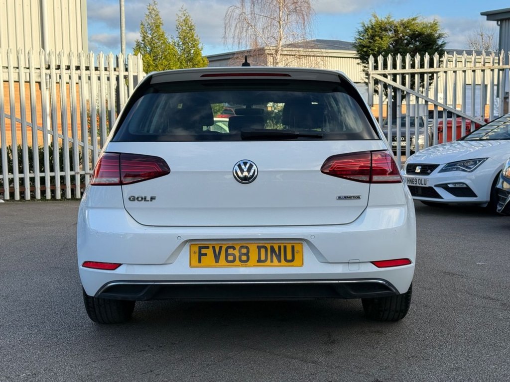 Used Volkswagen Golf 2018 for sale - 77048787: Photo 8