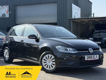 Volkswagen - Golf