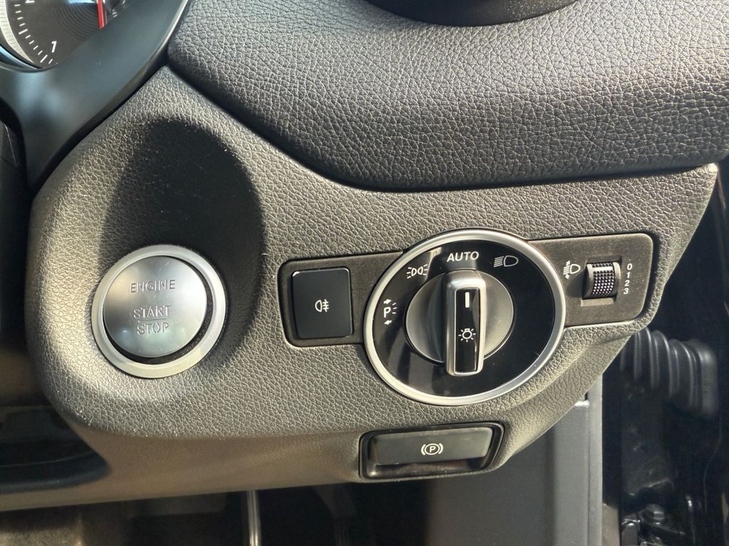 Used Mercedes-Benz CLA 2018 for sale - 76632506: Photo 38