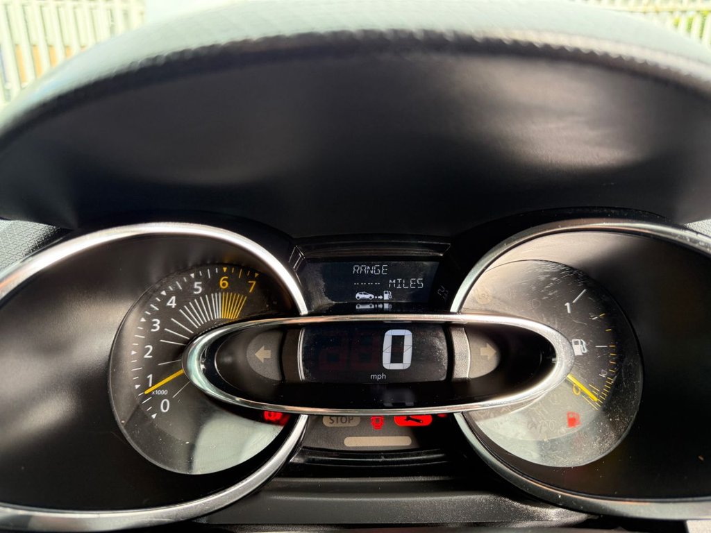Used Renault Clio 2014 for sale - 78069359: Photo 42