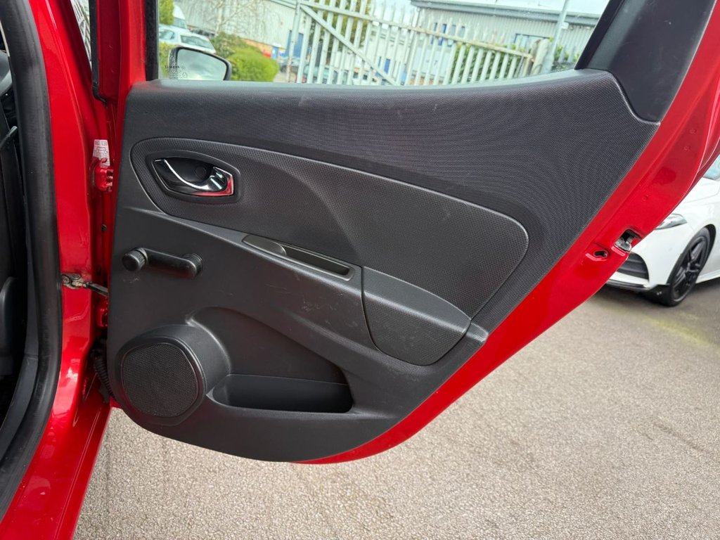 Used Renault Clio 2014 for sale - 78069359: Photo 50