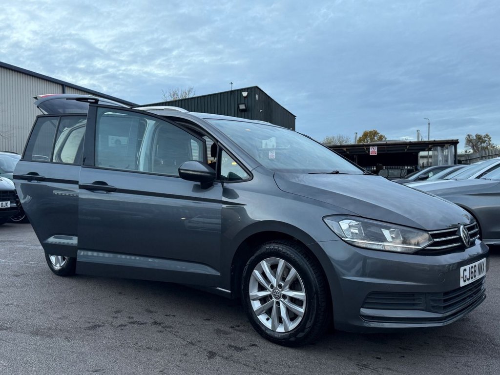 Used Volkswagen Touran 2018 for sale - 76470308: Photo 18