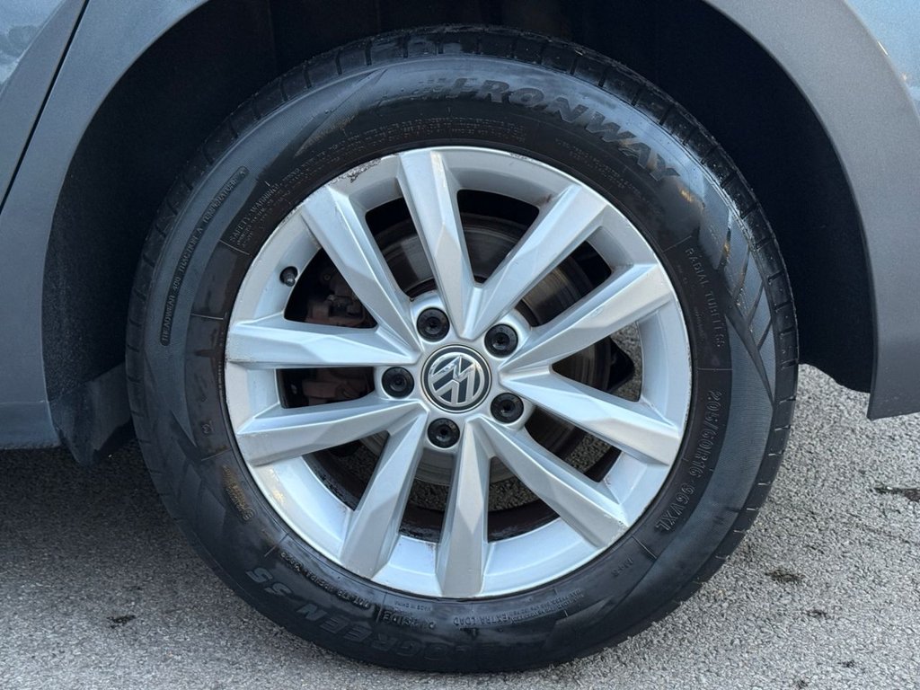 Used Volkswagen Touran 2018 for sale - 76470308: Photo 26