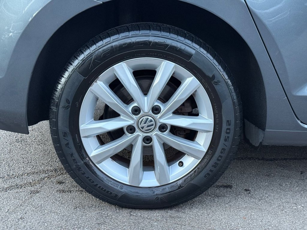 Used Volkswagen Touran 2018 for sale - 76470308: Photo 31