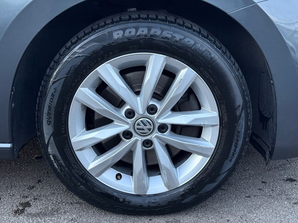 Used Volkswagen Touran 2018 for sale - 76470308: Photo 32