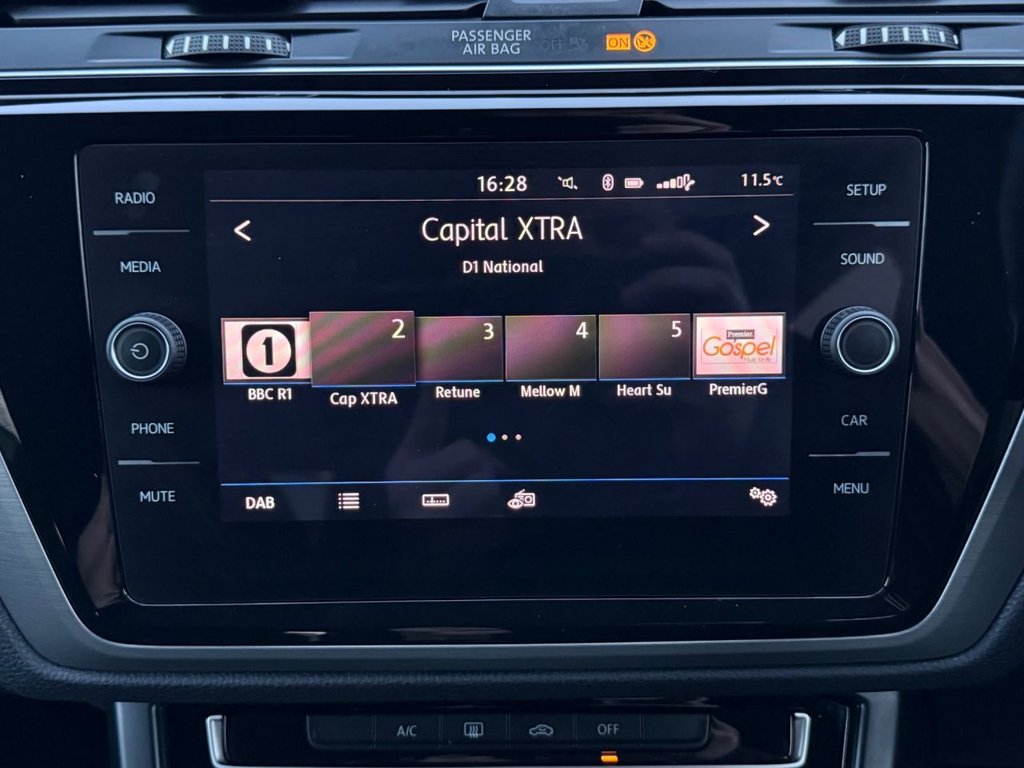 Used Volkswagen Touran 2018 for sale - 76470308: Photo 46