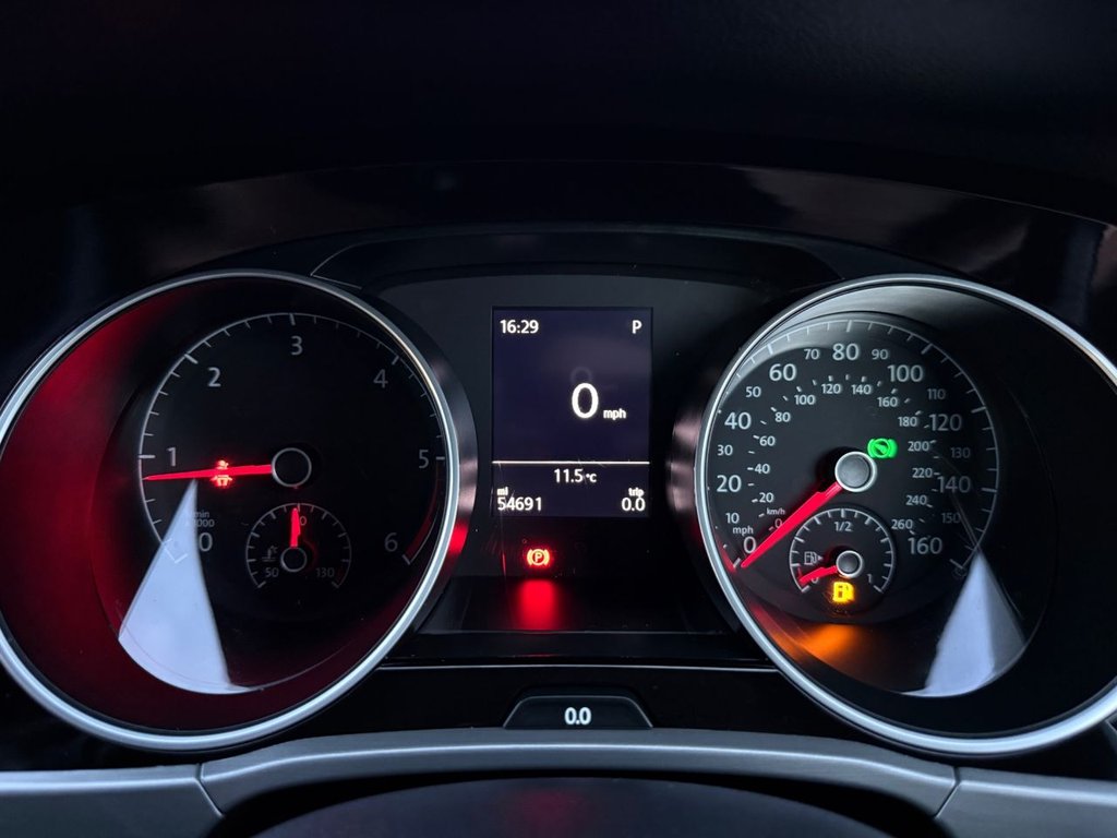 Used Volkswagen Touran 2018 for sale - 76470308: Photo 50