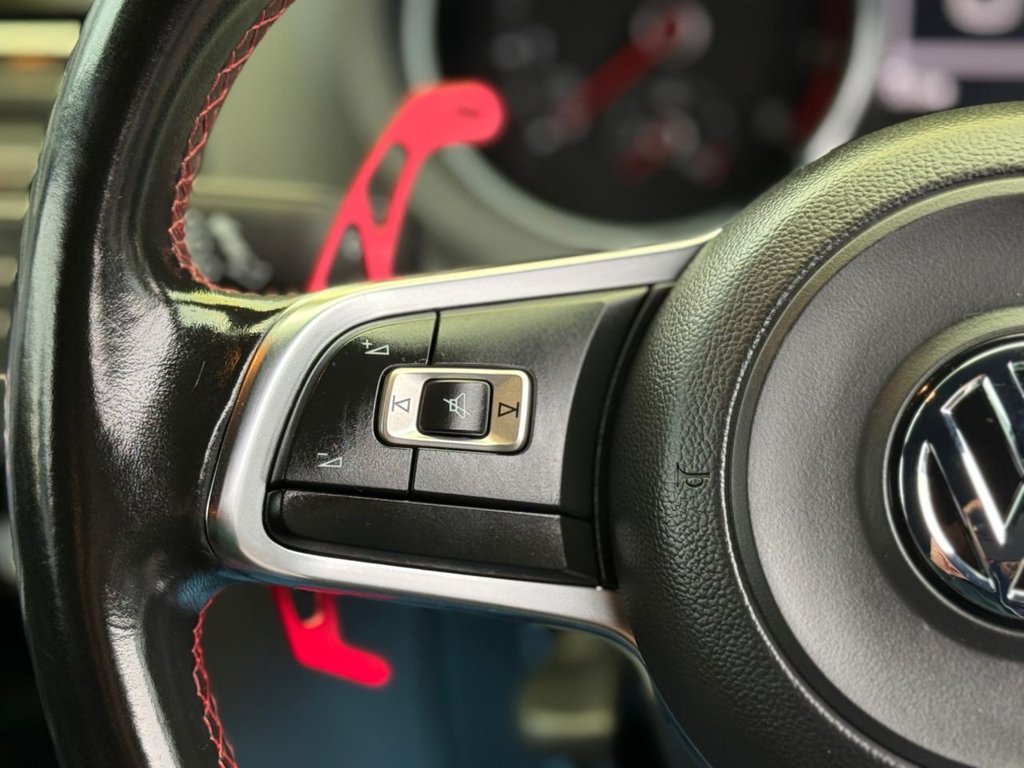 Used Volkswagen Polo 2015 for sale - 77708796: Photo 45