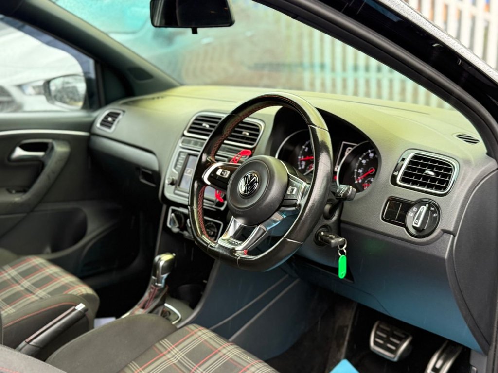 Used Volkswagen Polo 2015 for sale - 77708796: Photo 5