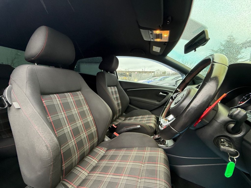 Used Volkswagen Polo 2015 for sale - 77708796: Photo 8