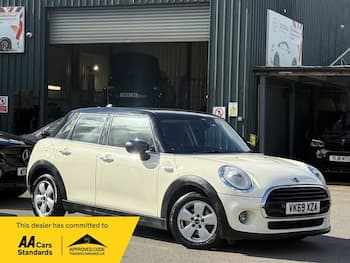 Used MINI Hatch 2019 for sale - 79695468: Photo