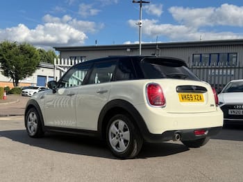 Used MINI Hatch 2019 for sale - 79695468: Photo