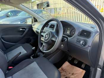 Used Volkswagen Polo 2011 for sale - 75086910: Photo