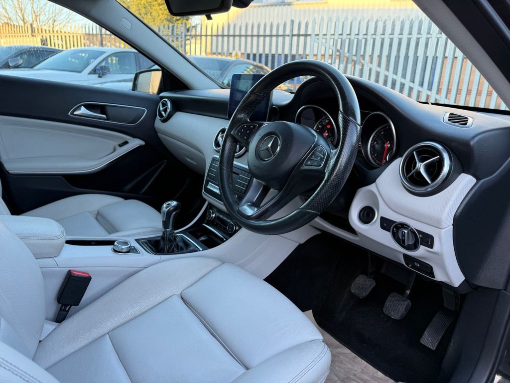 Used Mercedes-Benz A-Class 2017 for sale - 77101054: Photo 5