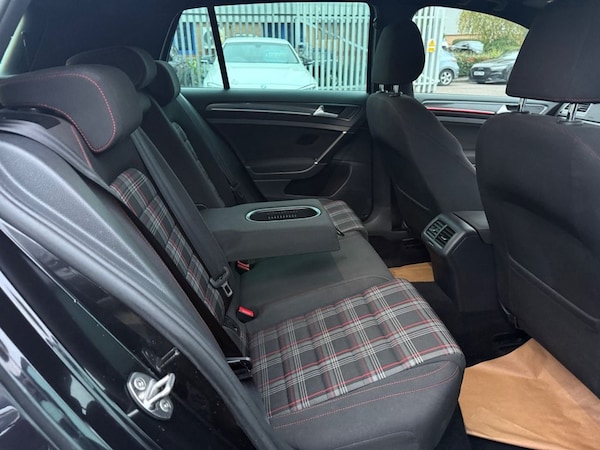 Used Volkswagen Golf 2018 for sale - 76241387: Photo 10