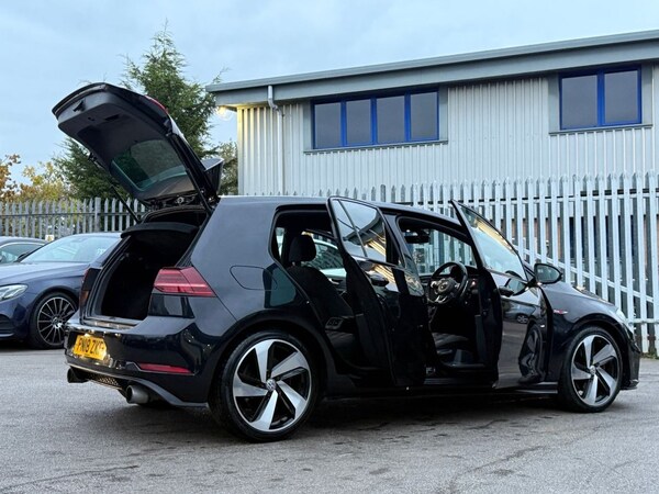 Used Volkswagen Golf 2018 for sale - 76241387: Photo 23
