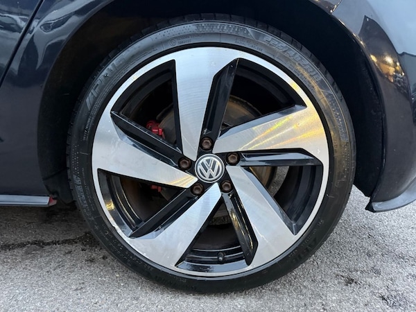 Used Volkswagen Golf 2018 for sale - 76241387: Photo 27