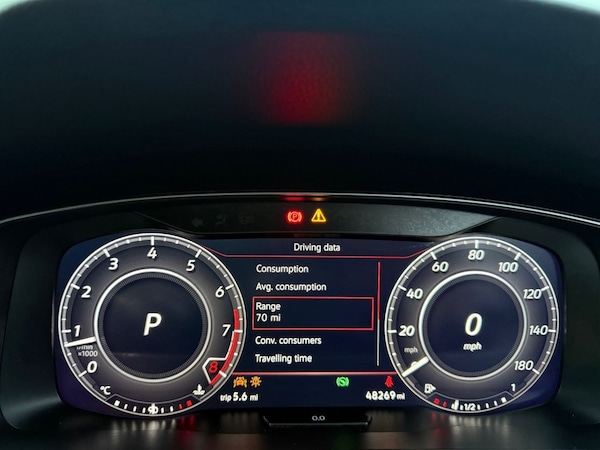 Used Volkswagen Golf 2018 for sale - 76241387: Photo 40