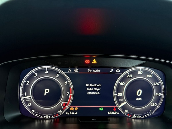 Used Volkswagen Golf 2018 for sale - 76241387: Photo 43