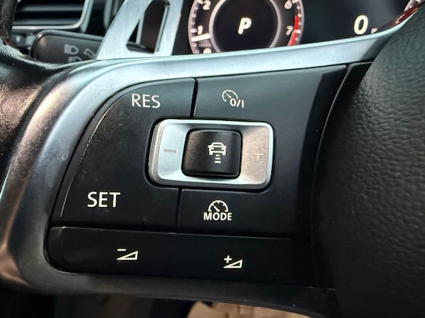 Used Volkswagen Golf 2018 for sale - 76241387: Photo 46