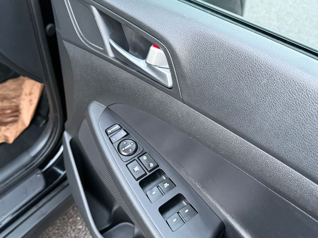 Used Hyundai TUCSON 2017 for sale - 76338641: Photo 37