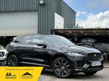 Used Jaguar F-Pace 2019 for sale - 78839891: Photo