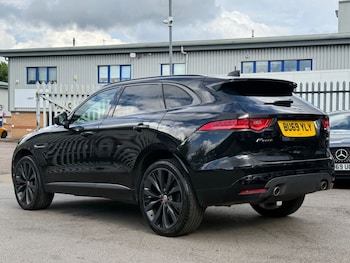Used Jaguar F-Pace 2019 for sale - 78839891: Photo