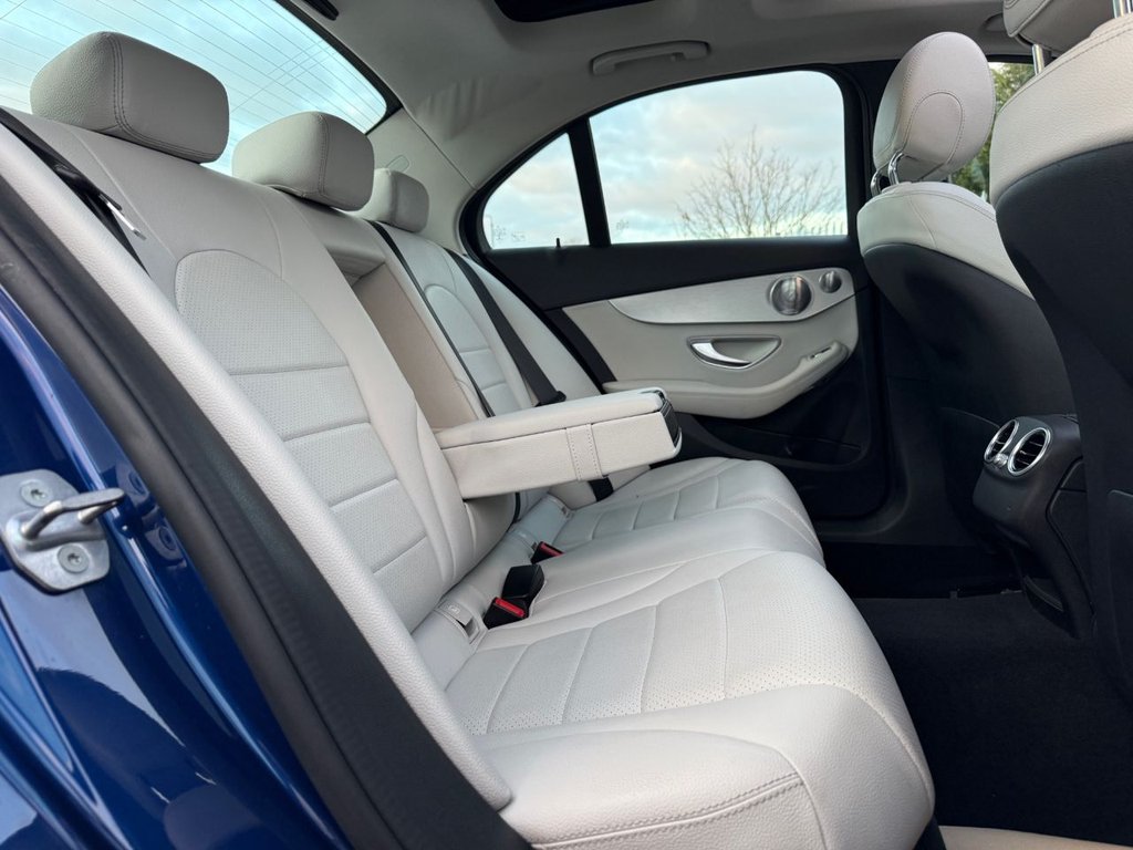 Used Mercedes-Benz C Class 2016 for sale - 77636778: Photo 12