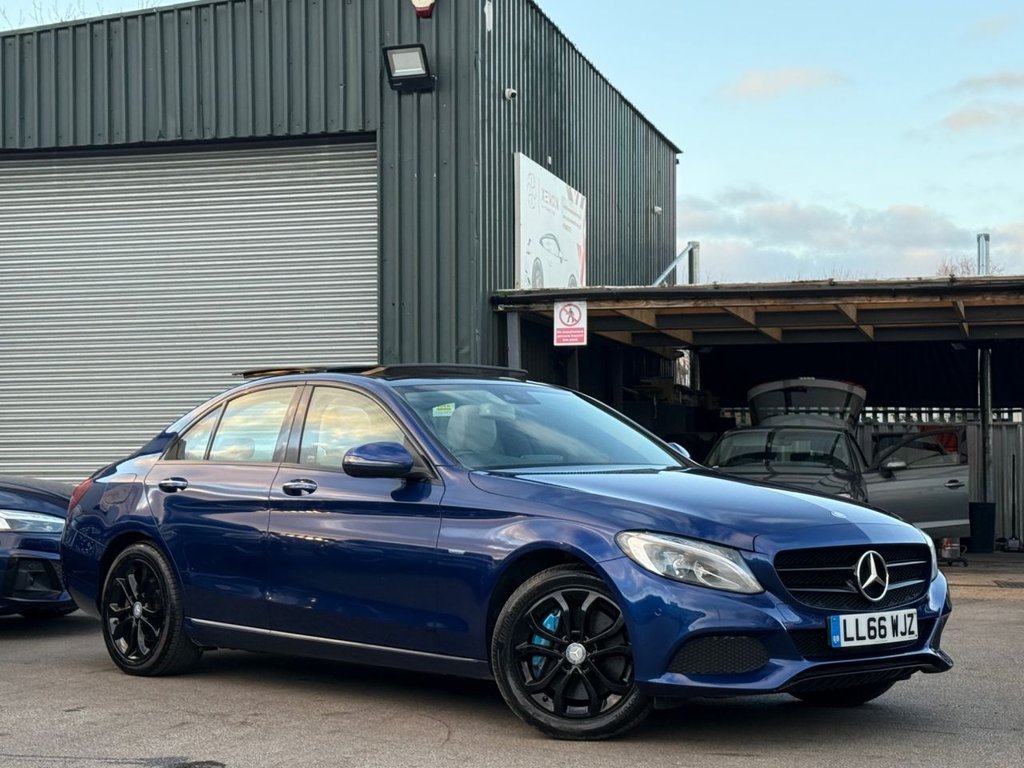 Used Mercedes-Benz C Class 2016 for sale - 77636778: Photo 4