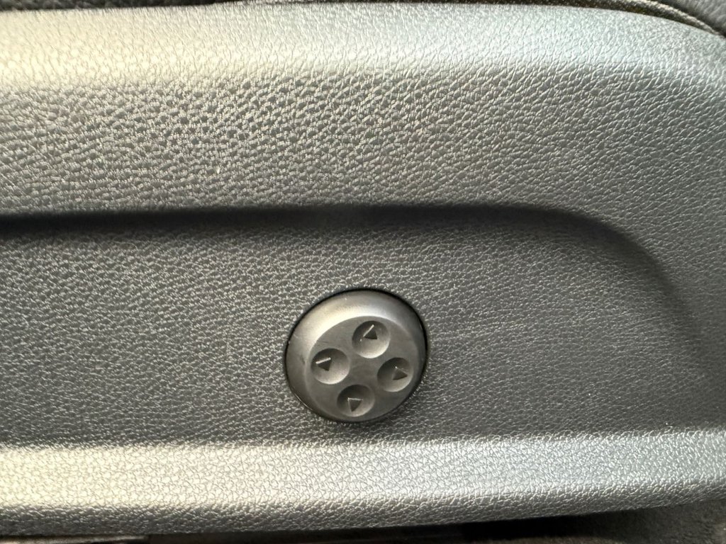 Used Mercedes-Benz C Class 2017 for sale - 76482471: Photo 39