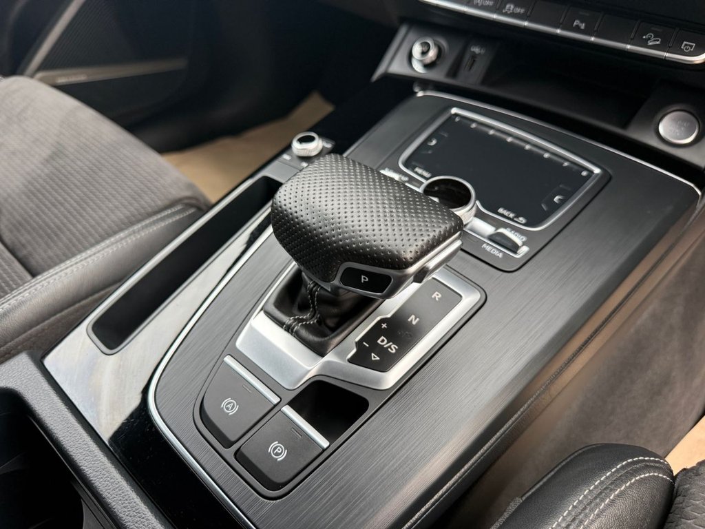 Used Audi Q5 2019 for sale - 76867869: Photo 45