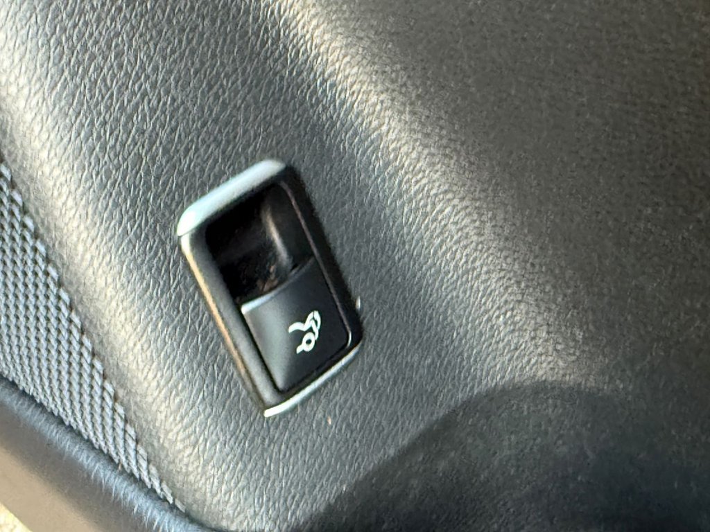 Used Mercedes-Benz CLA 2017 for sale - 76396077: Photo 38