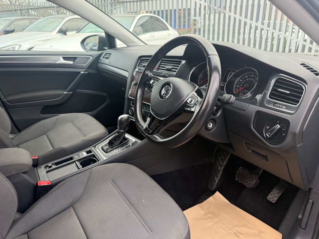Used Volkswagen Golf 2019 for sale - 78003122: Photo 4